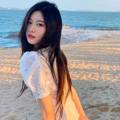 古城春色